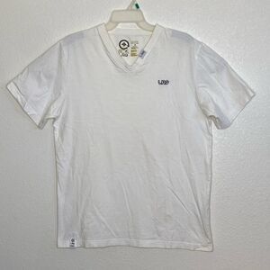 LRG Men’s White V Neck T shirt Size M